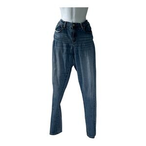 Signature by Levi Strauss Medium Blue Straight Leg Jeans